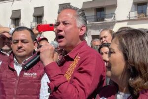 Con mitin, morenistas respaldan a Santiago Nieto