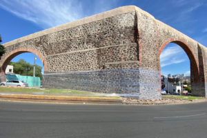 Protegen los arcos del municipio de Querétaro