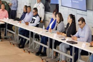 Alcaldesa de Corregidora presente en Sesión del Consejo Estatal de PC