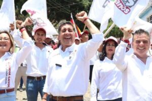 Chema Tapia promete mejorar movilidad en Querétaro