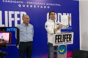 Felifer Macías presenta su declaración 5 de 5