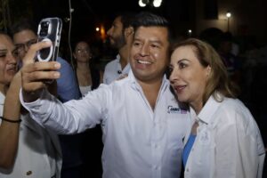 Lupita Murguía acompaña a Jairo Morales en arranque de campaña