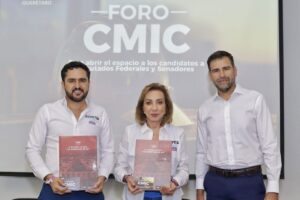 Lupita Murguía y Agustín Dorantes se reúnen con CMIC Querétaro