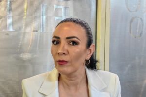 Paloma Arce renuncia a Morena