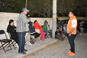 Habitantes de la comunidad de Los Quiotes respaldaron la candidatura de Gaspar Trueba.