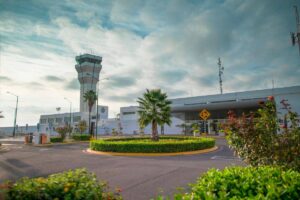 Autoridades estatales buscan que el Aeropuerto Internacional de Querétaro sea certificado por la NASA. /Foto: especial.