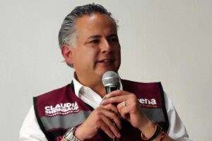 Santiago Nieto presenta alegatos ante magistraturas del TEPJF