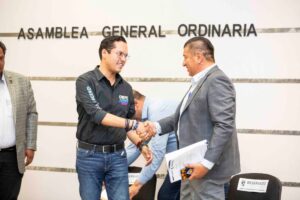 Chepe Guerrero presenta visión metropolitana para Corregidora