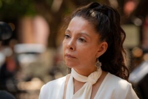 Connie Herrera respeta la salida de los candidatos