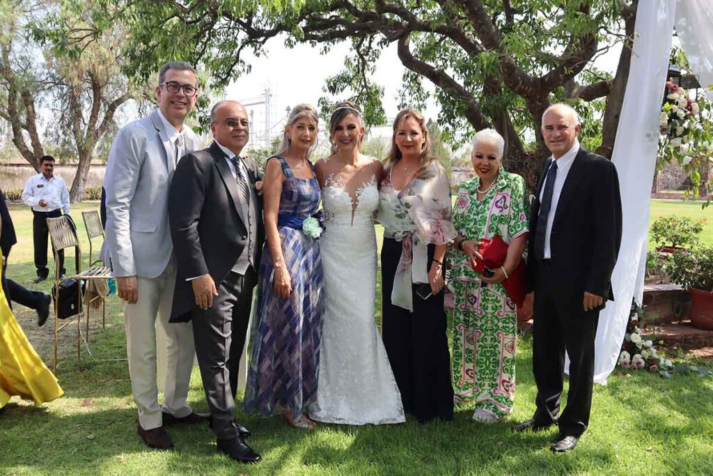 Diana Ledesma y Héctor Villanueva se casaron en la Hacienda Viborillas
