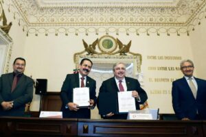 La Secretaría de Educación, Ciencia, Tecnología e Innovación (SECTI) y el Poder Judicial del Estado de México firmaron un acuerdo de colaboración.