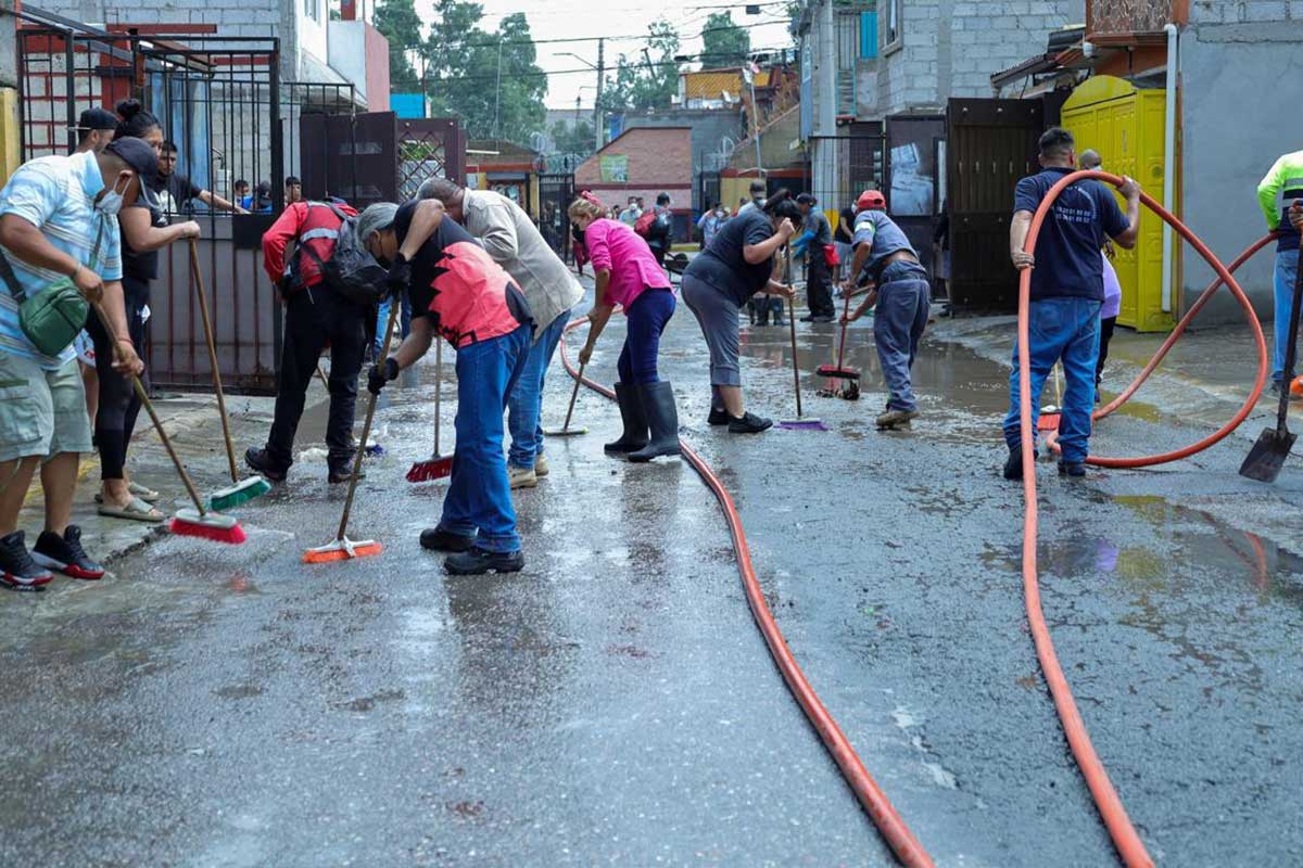 Gobierno del Estado de México activa brigadas médicas para personas afectadas por las lluvias