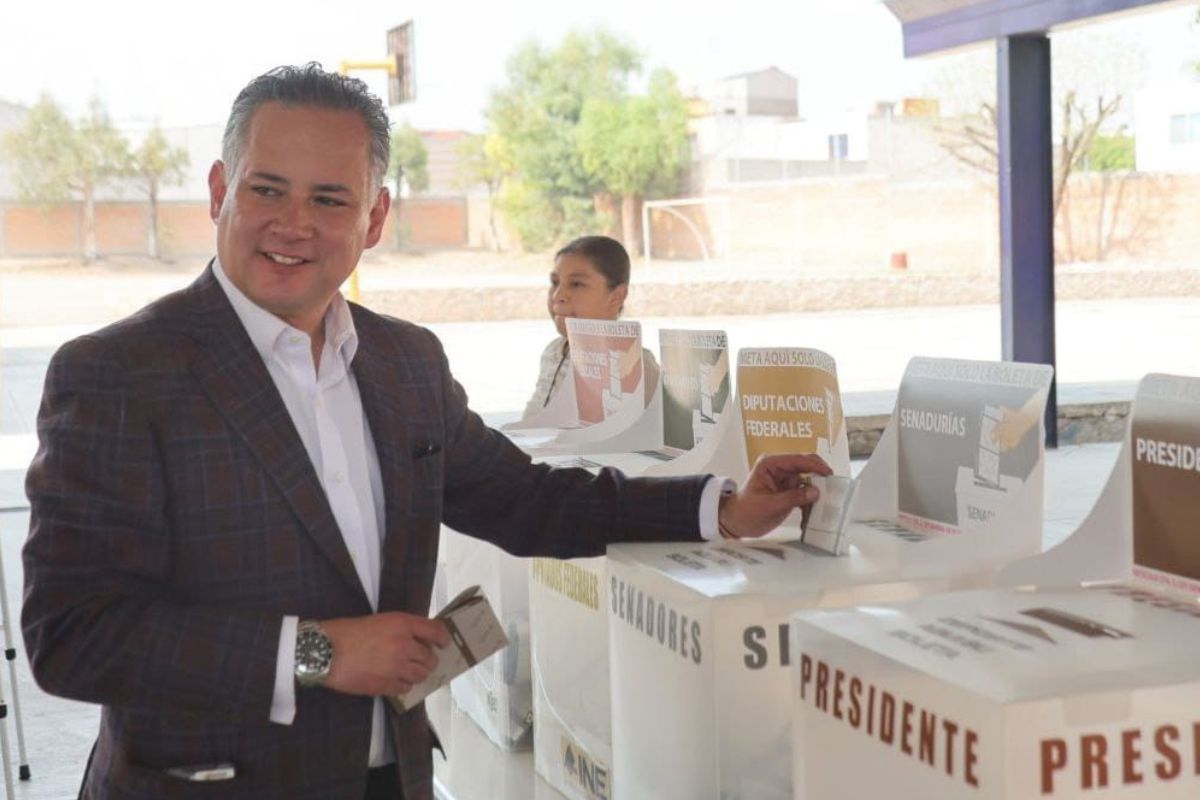 Elecciones 2024: Así fue como votaron los personajes políticos de Querétaro y México
