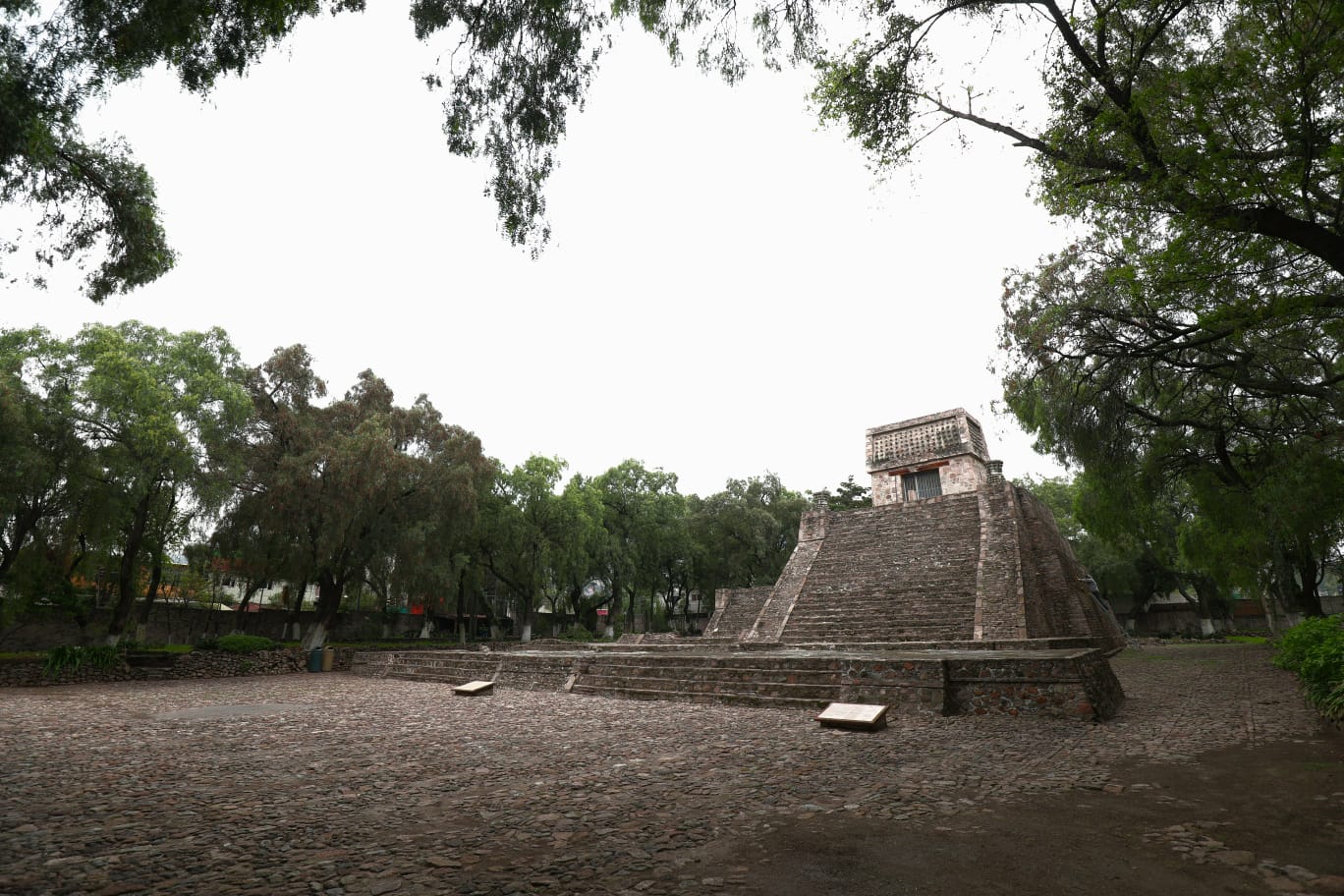 En la Zona Arqueológica de Tenayuca I se admira el centro ceremonial o Templo Mayor.