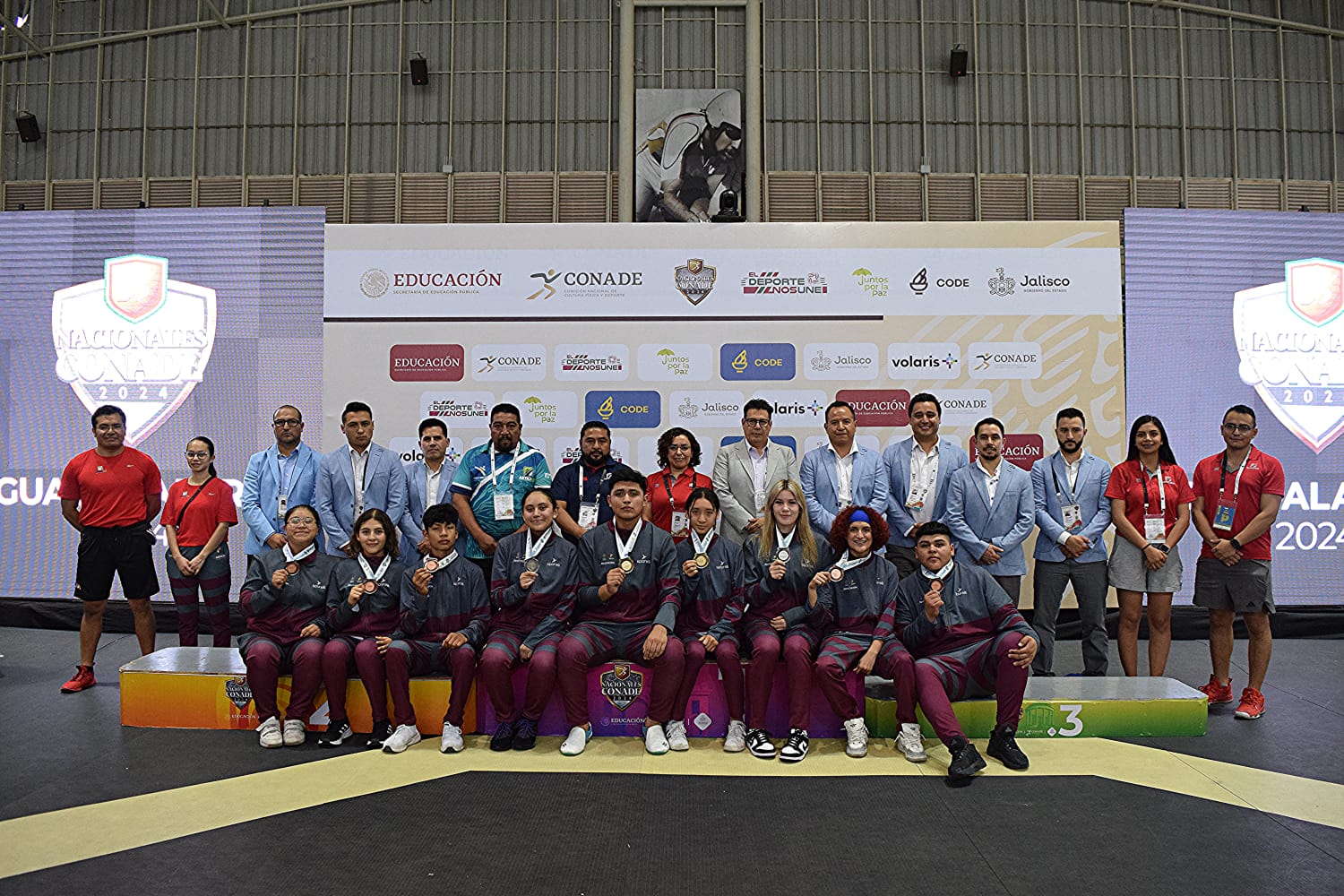La delegación mexiquense alcanzó otras finales, donde los atletas se quedaron con 13 preseas de plata y 18 bronces.
